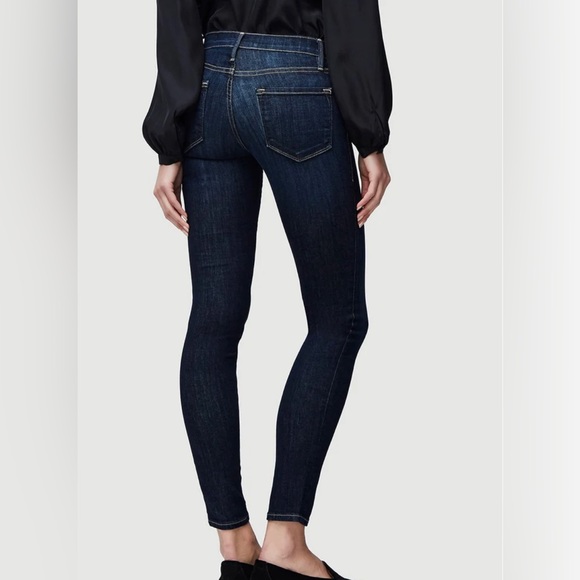 Frame Le Skinny de Jeanne in Queens Way Size 31 - Picture 2 of 10